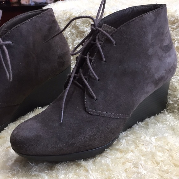 Clarks Shoes - Taupe Suede wedge Booties
